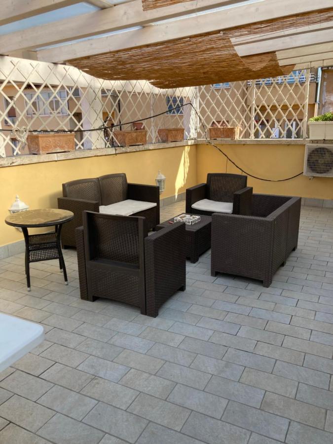 Al Civico 32 Hotel Rome Exterior photo